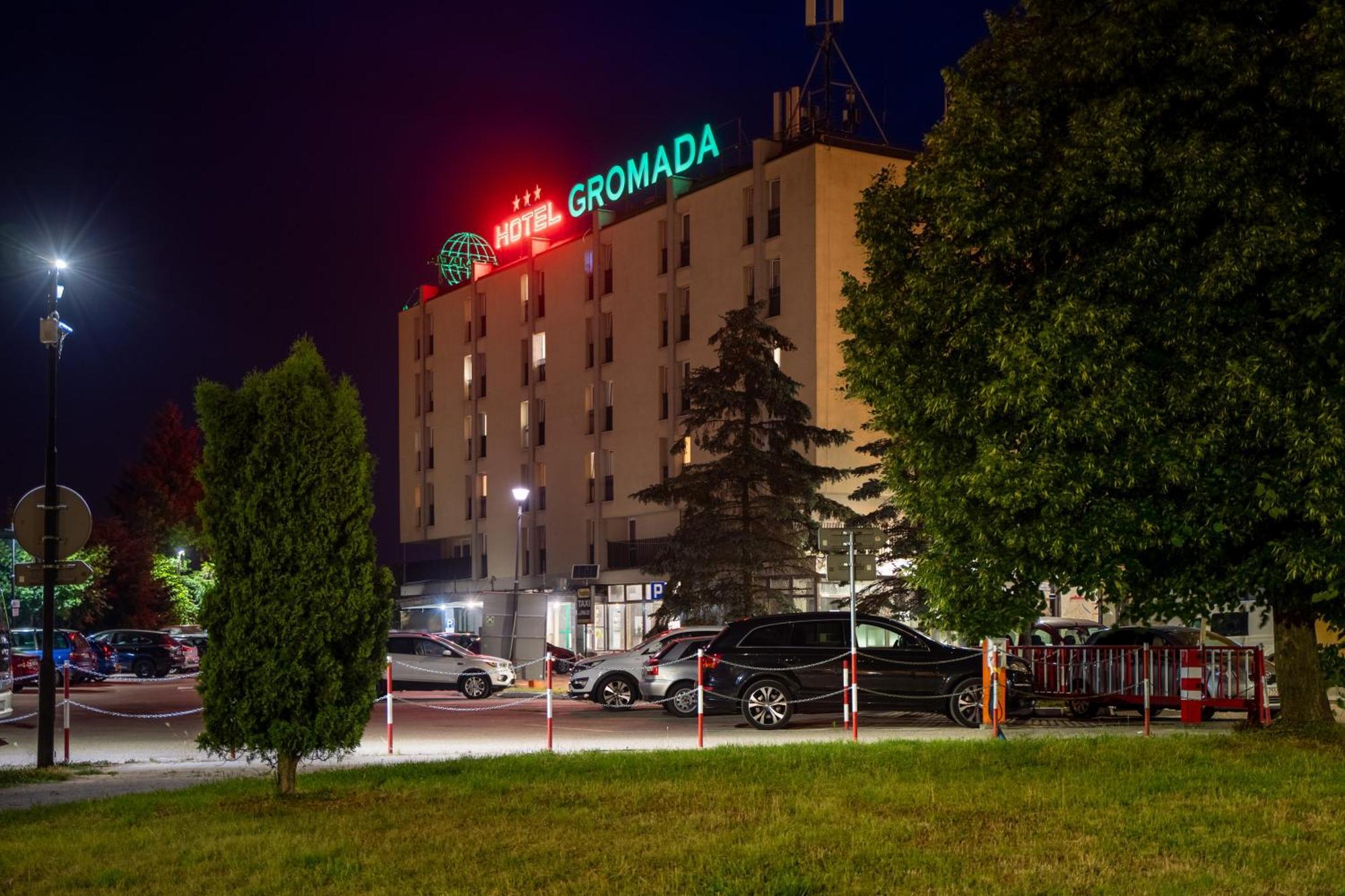 Hotel Gromada Łomża Extérieur photo