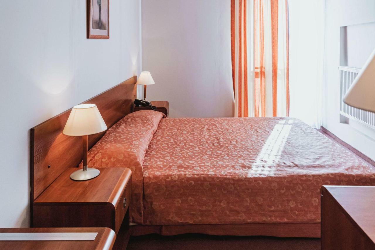 Hotel Gromada Łomża Extérieur photo