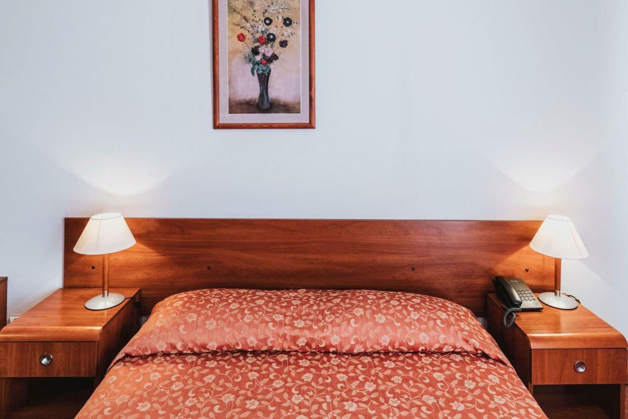 Hotel Gromada Łomża Extérieur photo